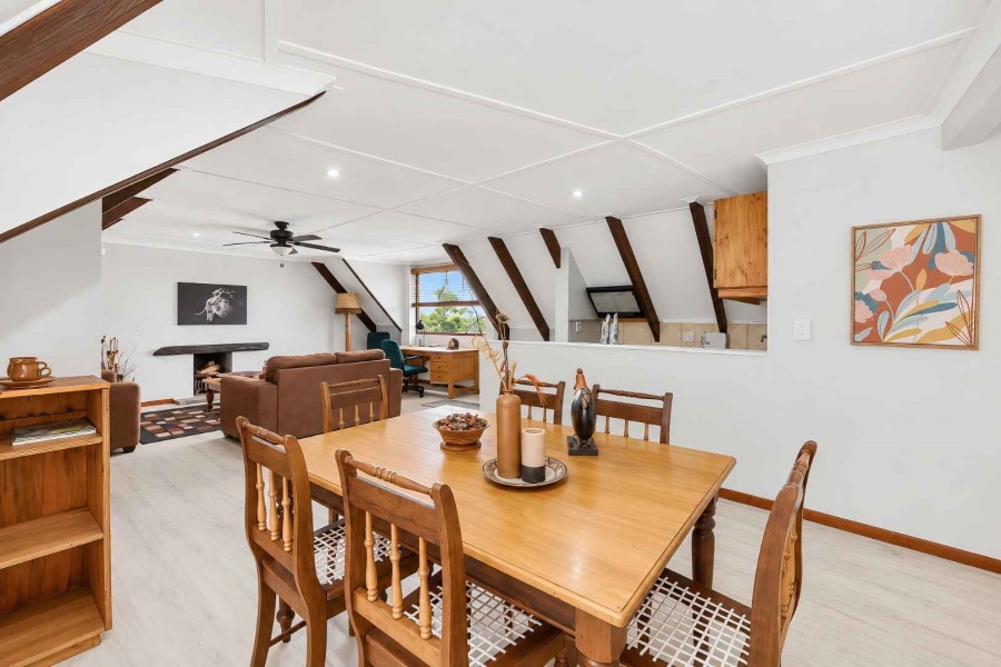 5 Bedroom Property for Sale in Fisherhaven Western Cape